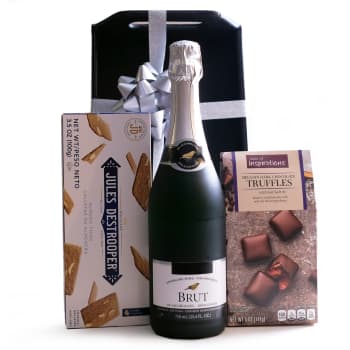 Alcohol Free Cider and Sweets Set – view 2