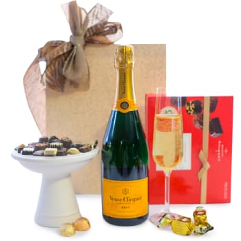 Veuve and Chocolate – view 2